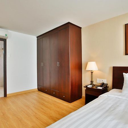 Aluna Ben Thanh Hotel Ho Chi Minh City Exterior photo
