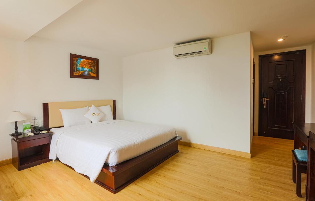 Aluna Ben Thanh Hotel Ho Chi Minh City Exterior photo
