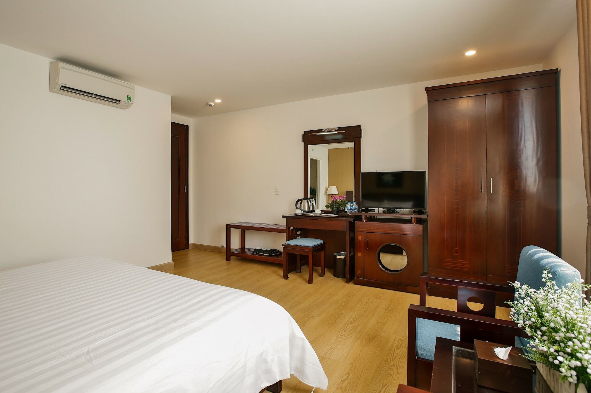 Aluna Ben Thanh Hotel Ho Chi Minh City Exterior photo